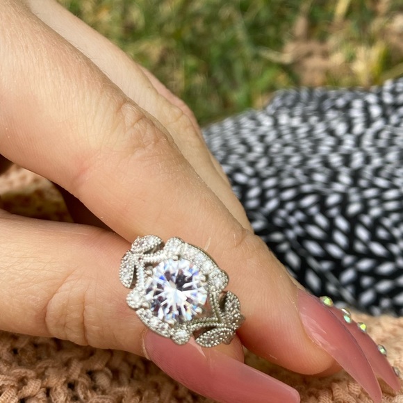 NEW 925 Sterling Silver Ring - Picture 5 of 7